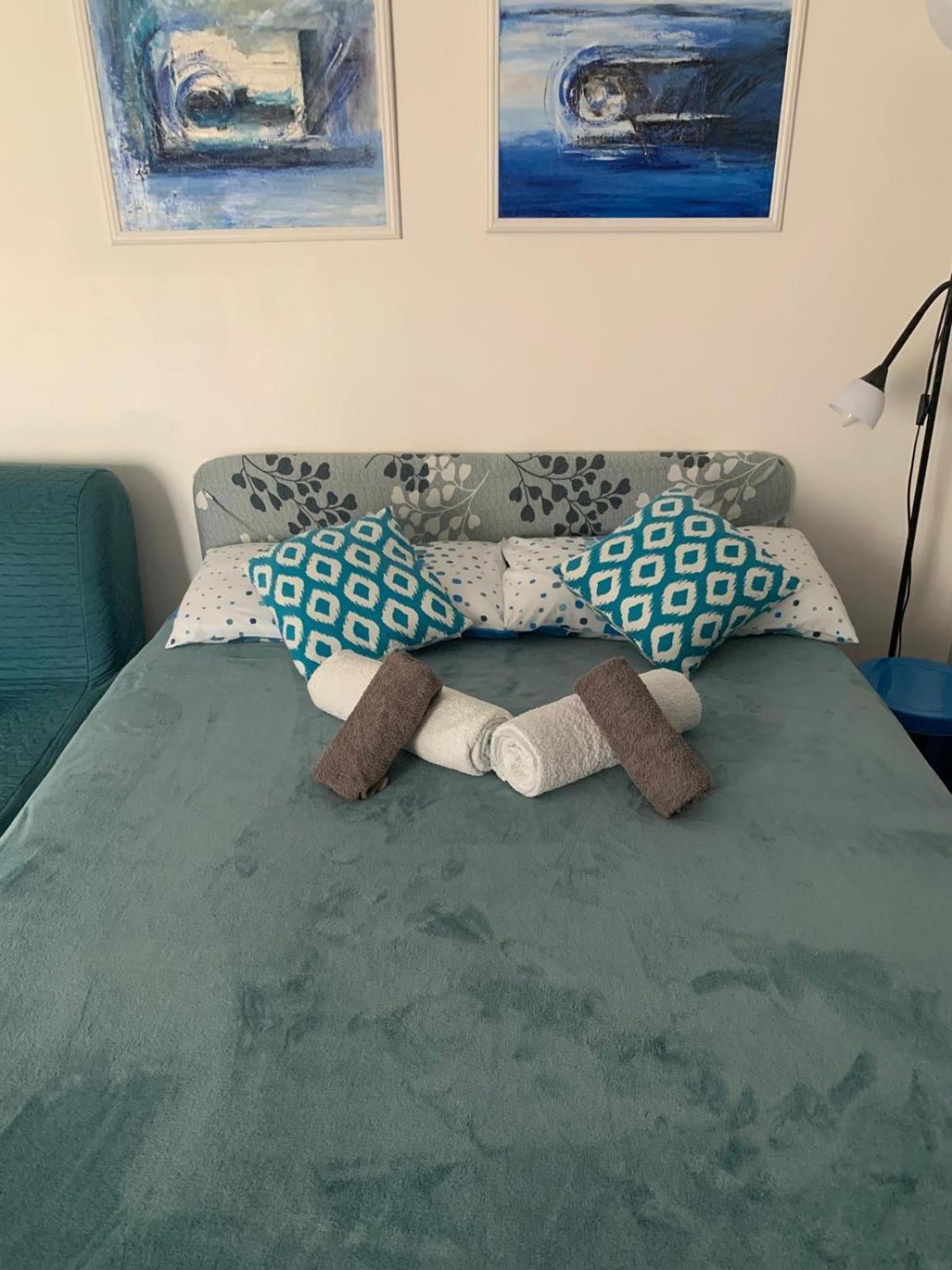 Welcome In The Cozy Blue Nest Pedestrian Menton Luaran gambar