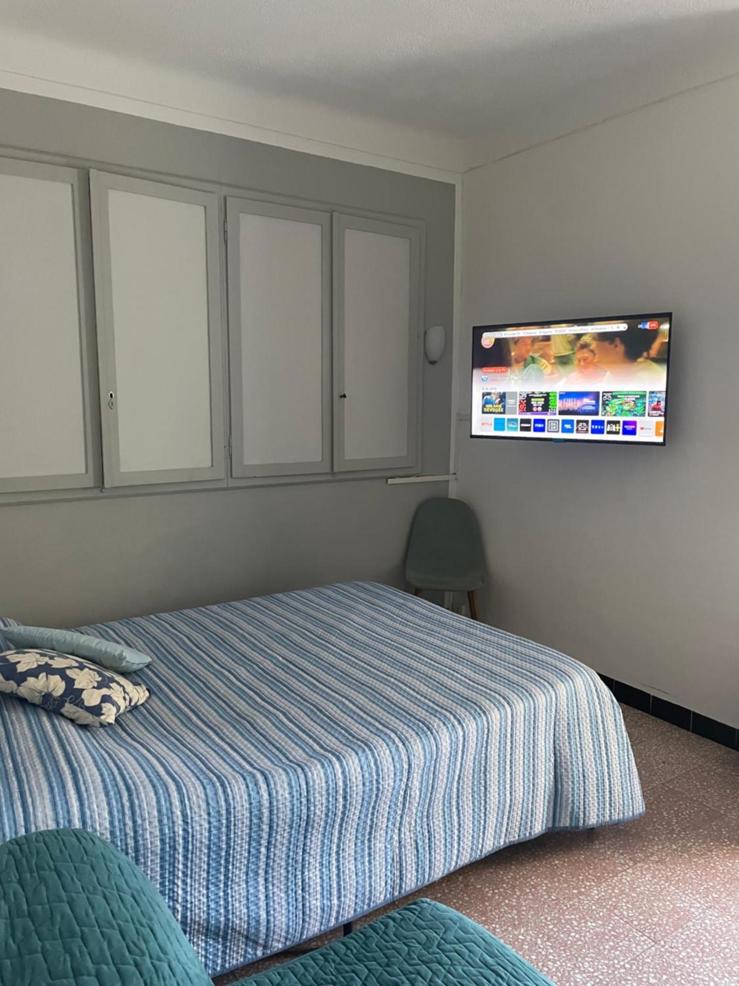 Welcome In The Cozy Blue Nest Pedestrian Menton Luaran gambar