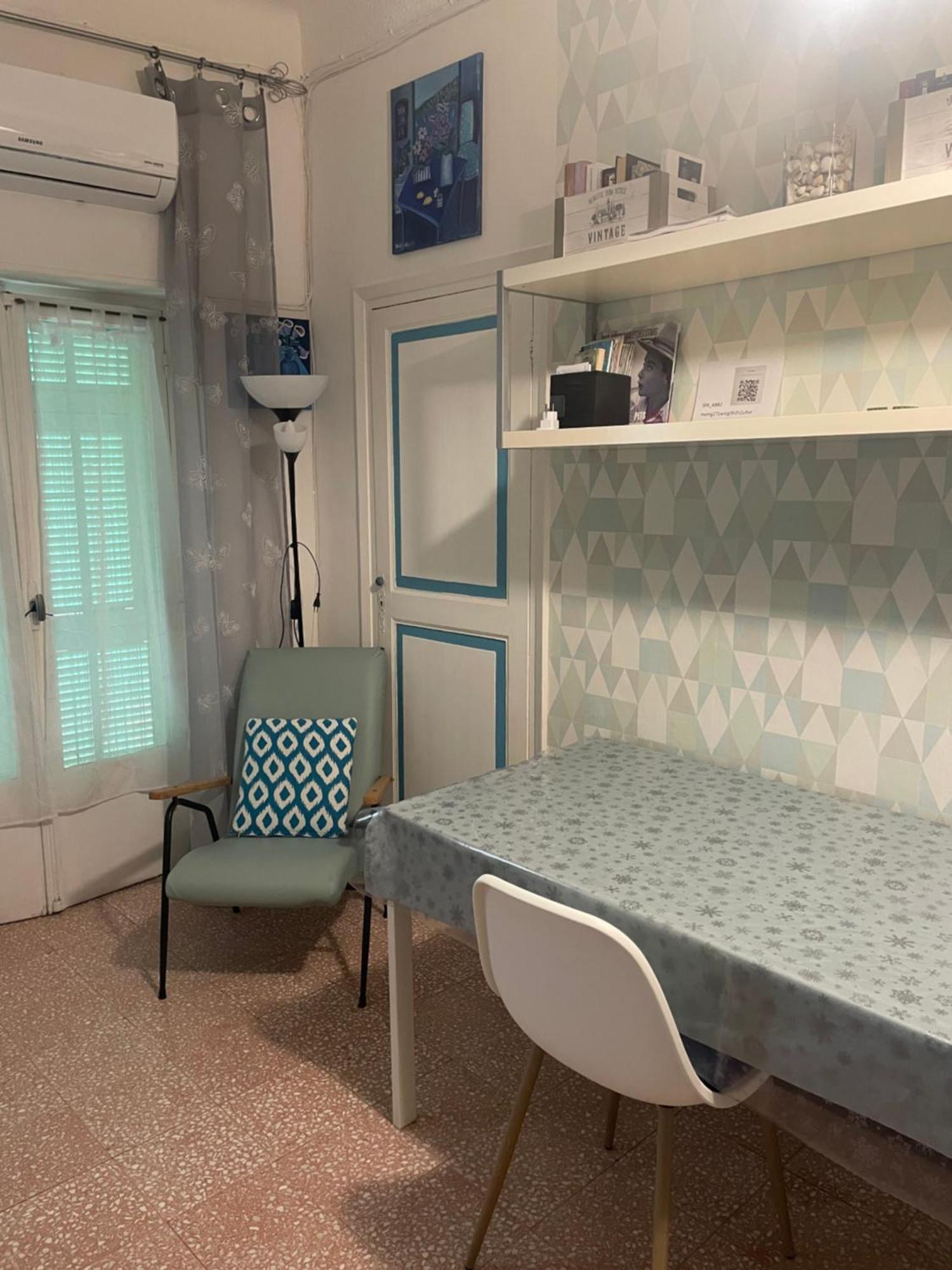 Welcome In The Cozy Blue Nest Pedestrian Menton Luaran gambar